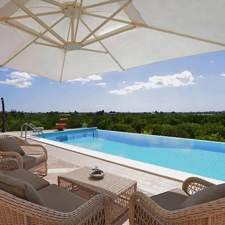 With Private Pool, Florida Holiday home Floridia